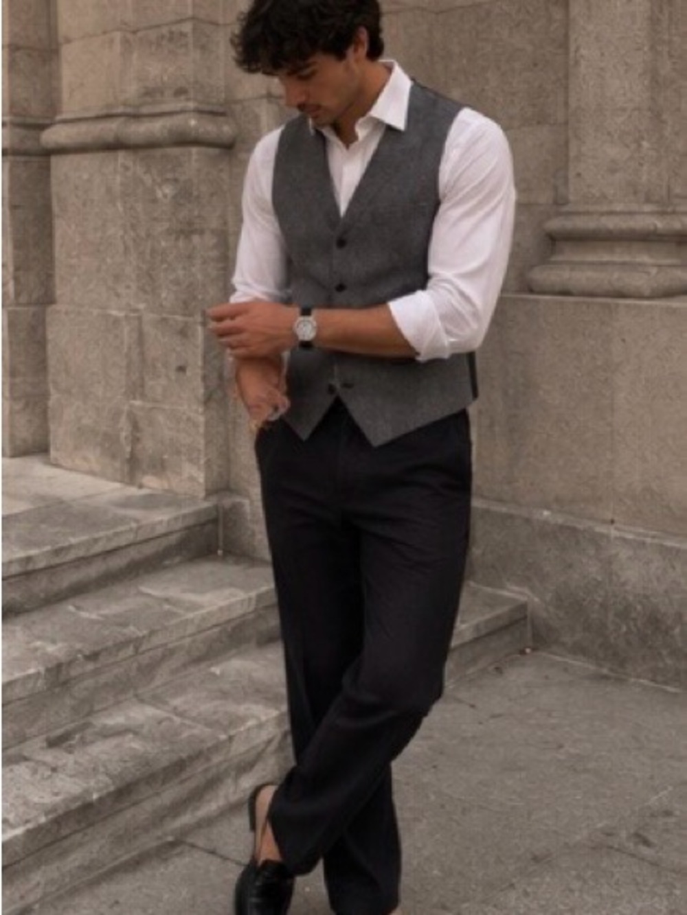 Men's Gray Wool Blend Vest - Classic Tailored Waistcoat - Picture 2 of 4